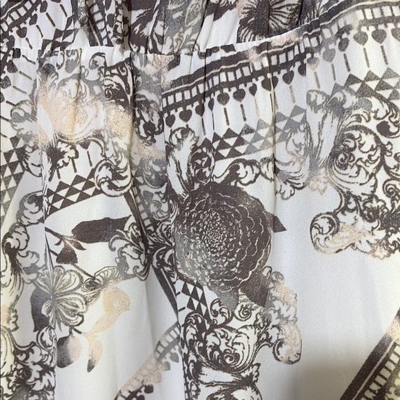 Leith Size Medium Summer floral tie back sleeveless ruffle dress V Neck/v Back - Picture 4 of 9